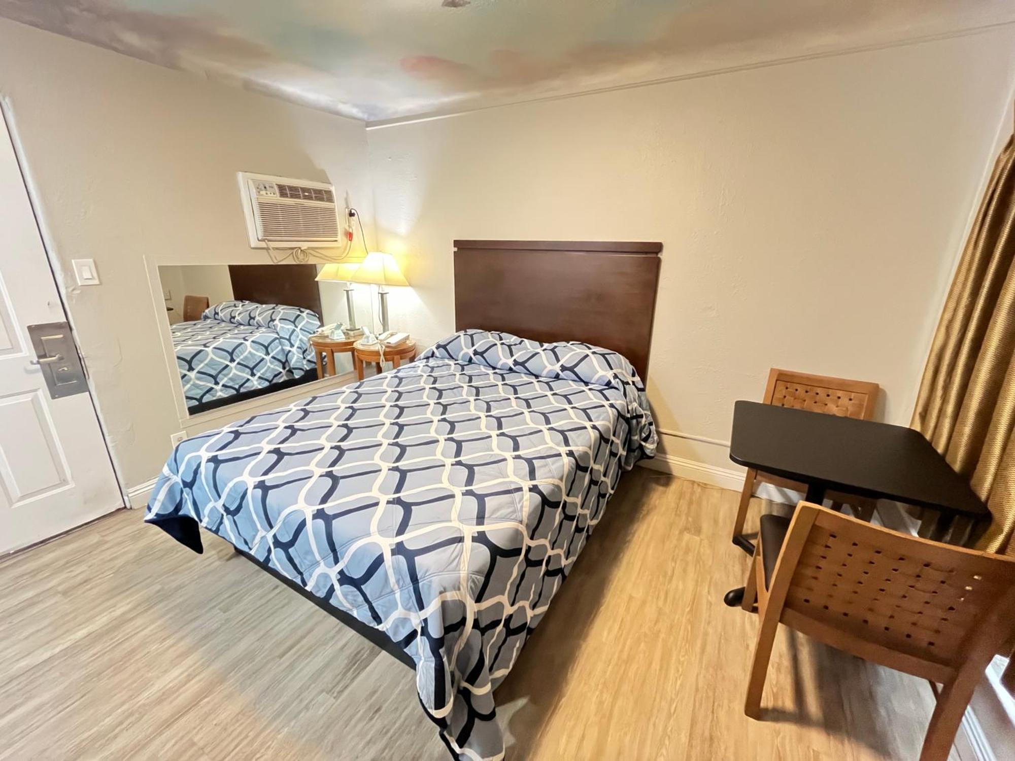 Griffith Park Motel, In Los Angeles Hollywood Area Glendale Extérieur photo